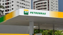 Gasolina está mais cara no Brasil. Entenda os motivos