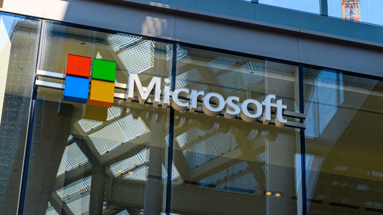 Microsoft (MSFT34) registra lucro de US$ 22 bi no 4º tri fiscal. Veja se é hora de comprar