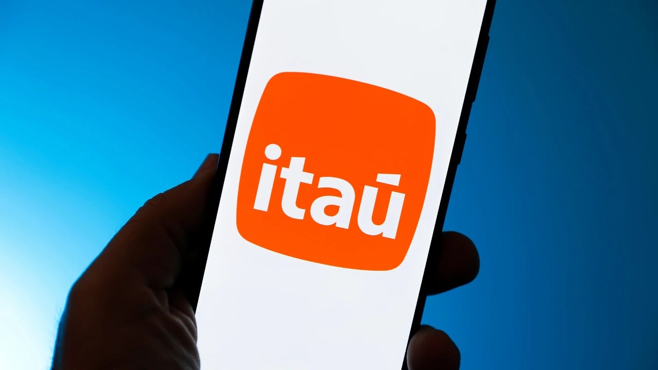 Itaú compra fatia na NeoSpace, startup de inteligência artificial para o setor financeiro