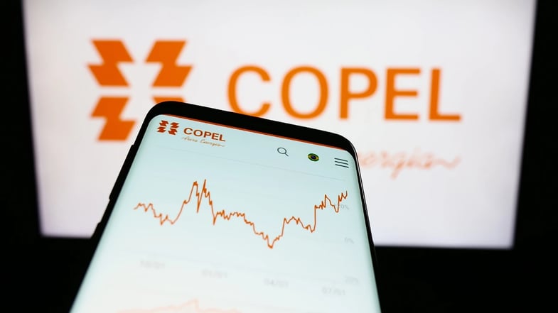 Copel (CPLE6) reporta queda no lucro líquido do 4T24. Vale a pena comprar?