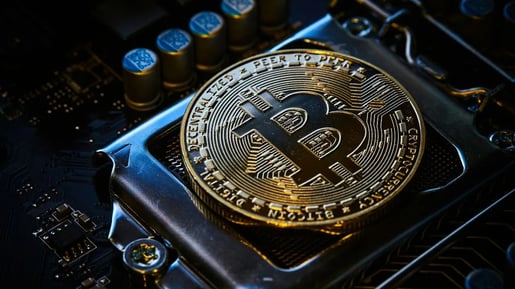 Bitcoin (BTC) atinge máxima histórica. Veja se ainda vale a pena comprar