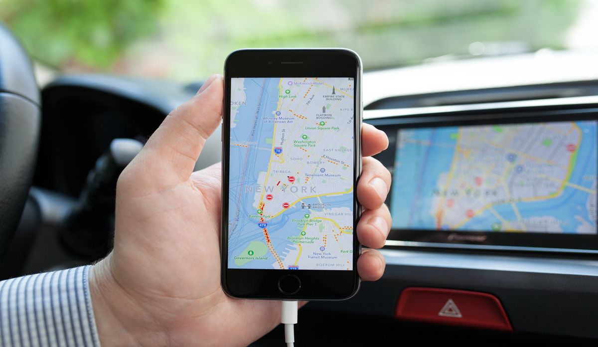 Com a nova interface do Apple CarPlay será possível compartilhar os recursos do iPhone com o do carro. 