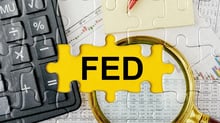 Super quarta: decisões do Fomc e Copom sobre juros no Brasil e EUA seguem direções opostas