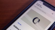 Galaxy Ring: Samsung lança anel inteligente que monitora sono e exercícios