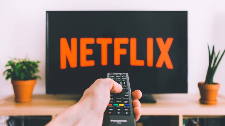 Plano de assinatura com anúncios da Netflix está disponível